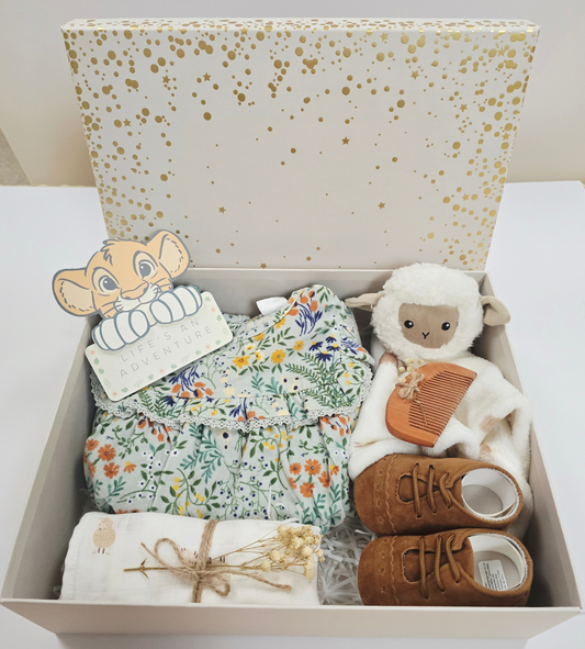 New Born Baby Hamper – Lamb & Floral Set